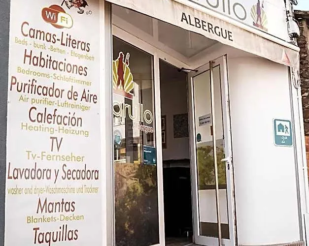 Albergue Barullo - Cubículos - Literas - Habitaciones Sarria