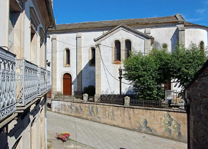 Aqua Rooms SarriaHostal